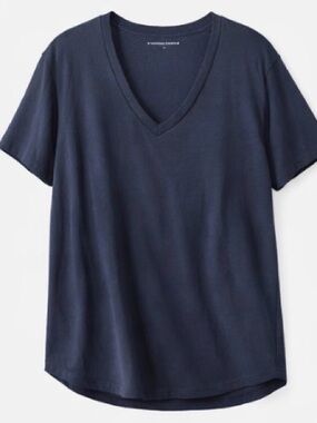 Universal Standard Tee Rex V-Neck Peruvian Cotton Tee Size M 18 20 Navy Blue